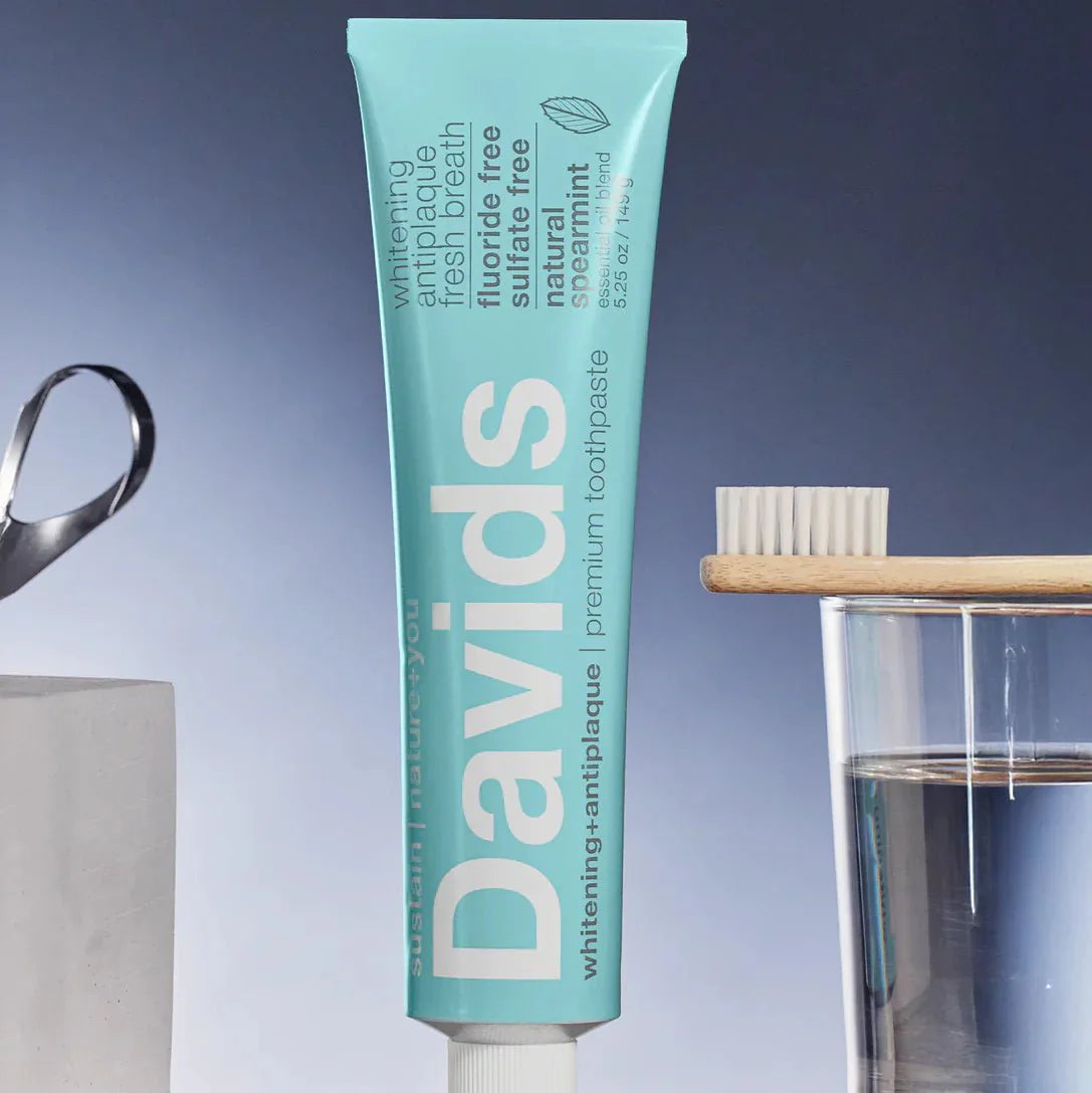 Davids Premium Whitening + Anti-plaque Toothpaste / Spearmint 149g