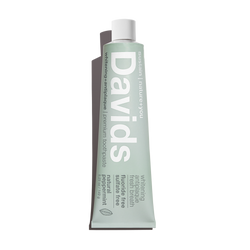 Davids Premium Toothpaste Whitening Antiplaque / Natural Peppermint 149G