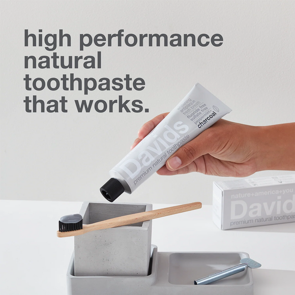 Davids Premium Whitening + Anti-plaque Toothpaste / Natural Mint + Charcoal 149g